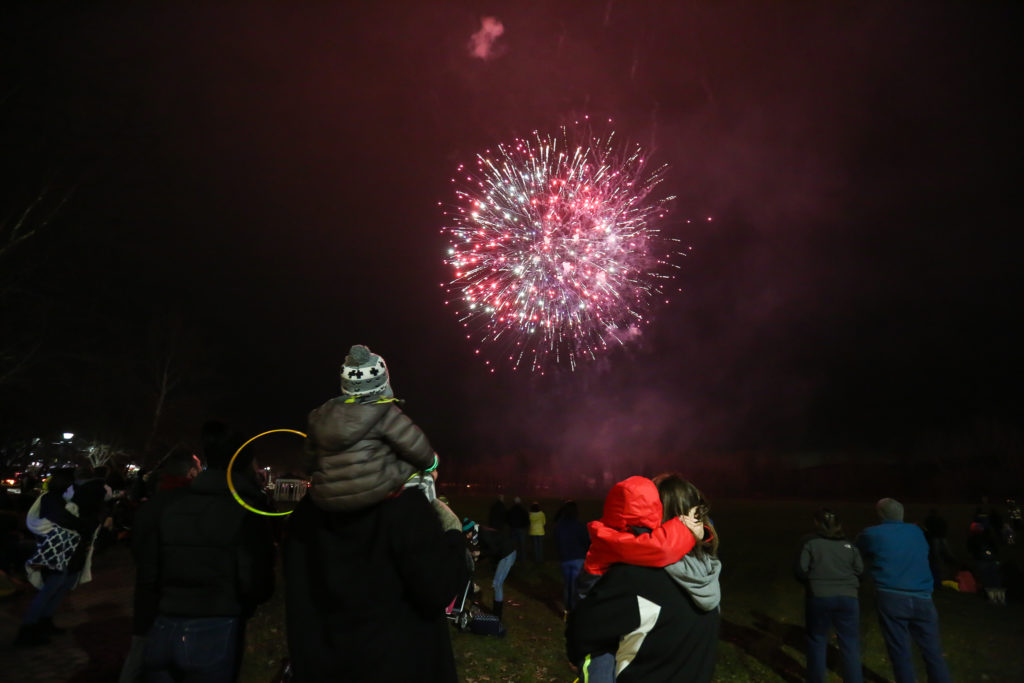 simsbury celebrates 2018 photos parade fireworks