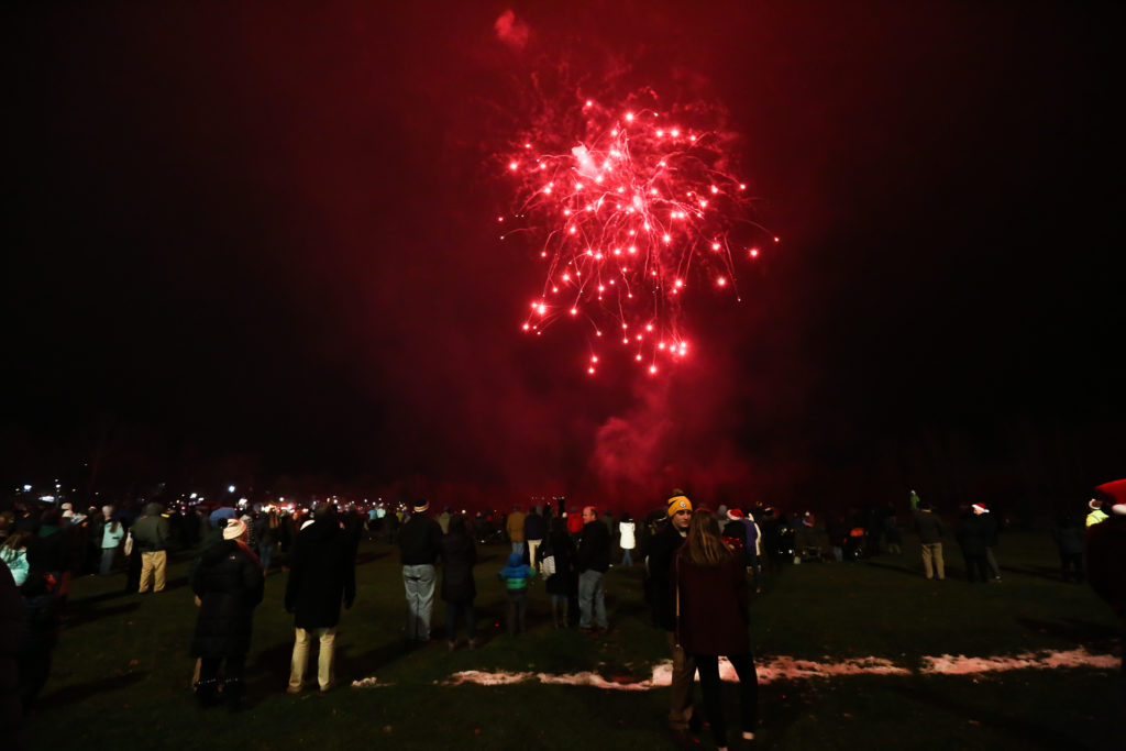 simsbury celebrates 2018 photos parade fireworks