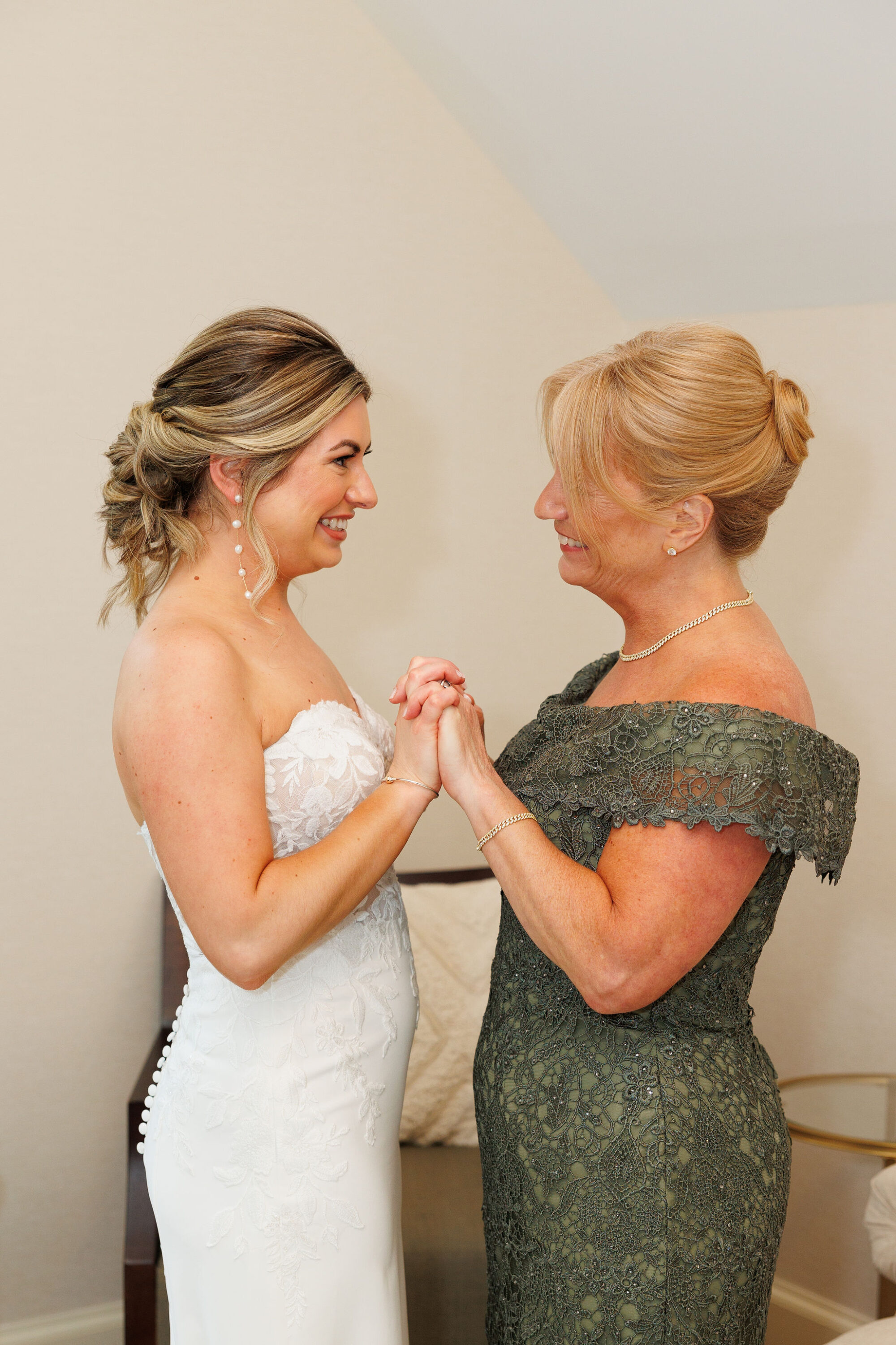 saint clements rivers edge marina wedding photos
